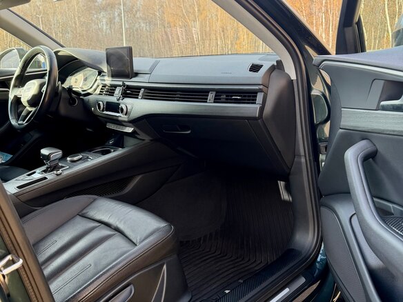 2018 Audi A4 V (B9), зелёный, 2450000 рублей - вид 13