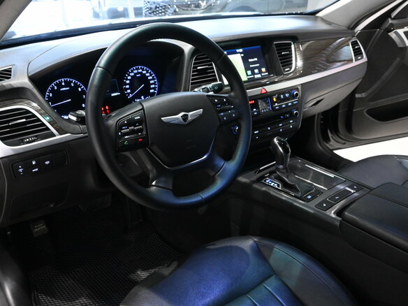 2016 Hyundai Genesis II, чёрный, 1800000 рублей - вид 6