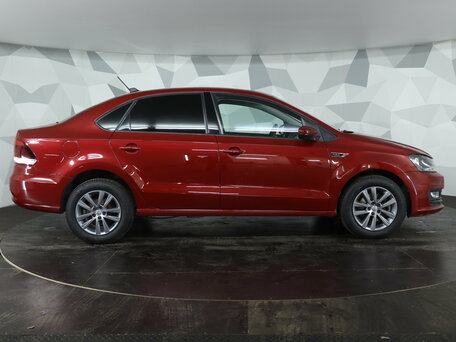 2019 Volkswagen Polo V Рестайлинг, красный, 1319000 рублей, вид 4