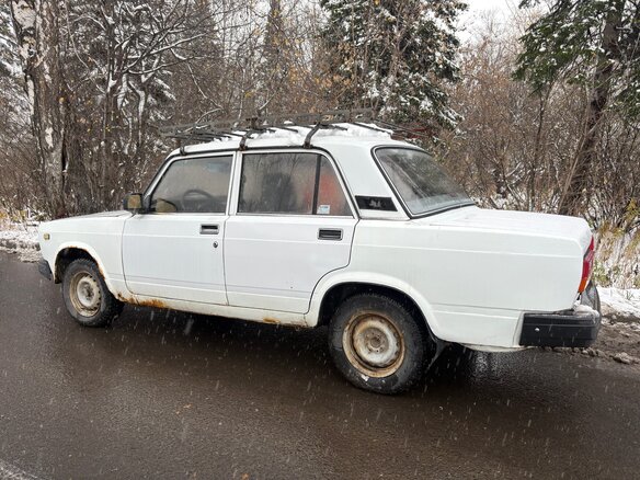 2008 Lada (ВАЗ) 2107, белый, 150000 рублей - вид 5