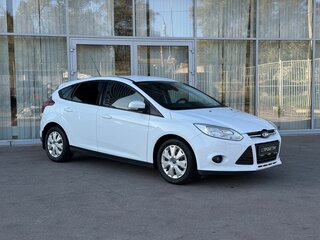 2014 Ford Focus III, белый, 800000 рублей, вид 3