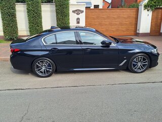 2023 BMW 5 серии 520i VII (G30/G31/G38) Рестайлинг, синий, 5450000 рублей, вид 5