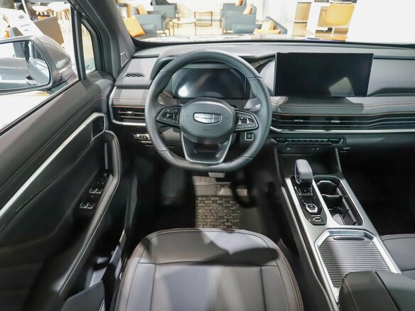 2026 Geely Okavango I Рестайлинг, серый - вид 17