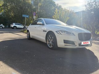 2018 Jaguar XF II, белый, 2380000 рублей, вид 3