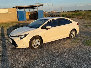 2019 Toyota Corolla XII (E210), белый, 1800000 рублей, вид 4