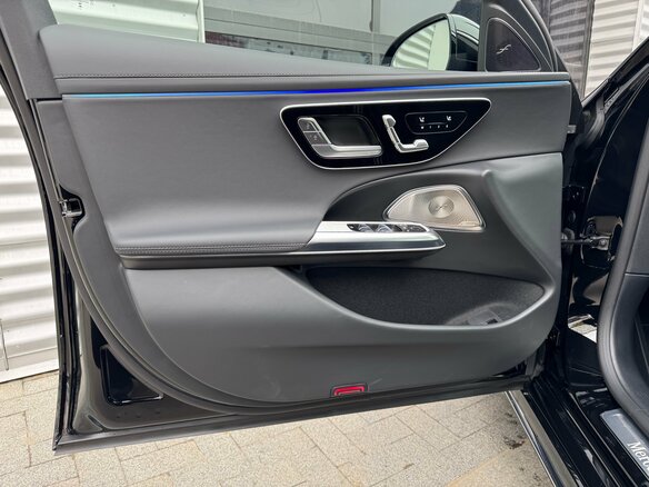 2025 Mercedes-Benz E-Класс 300 VI (W214, S214), чёрный, 8990000 рублей - вид 27