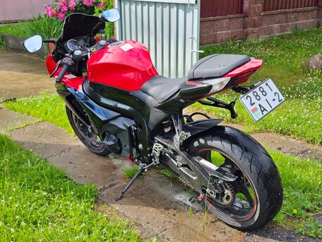 2012 Suzuki GSX-R 1000, чёрный, 820000 рублей, вид 4