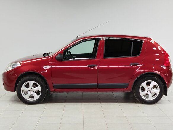 2013 Renault Sandero I, красный, 532000 рублей - вид 7