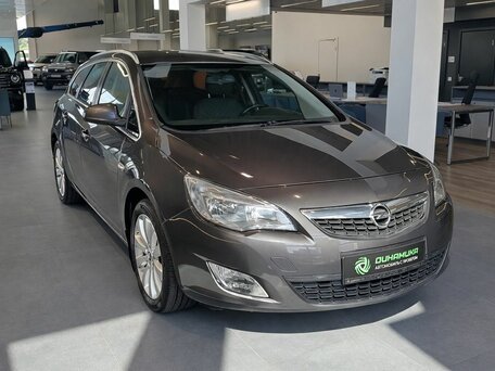 2011 Opel Astra J, серый, 630000 рублей, вид 1