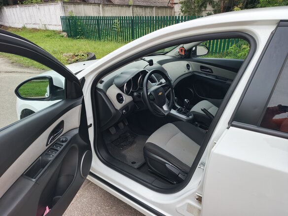 2013 Chevrolet Cruze I Рестайлинг, белый, 691000 рублей - вид 6