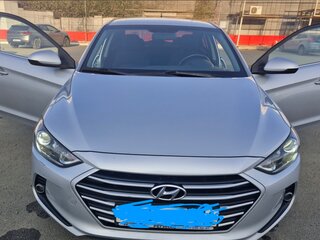 2017 Hyundai Elantra VI (AD), серебристый, 1522000 рублей, вид 2