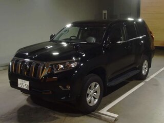 2018 Toyota Land Cruiser Prado 150 Series Рестайлинг 2, чёрный, 4150000 рублей, вид 3