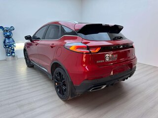 2023 Geely Emgrand S, красный, 990000 рублей, вид 4
