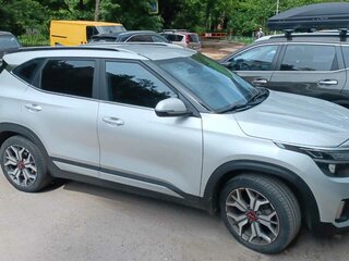 2021 Kia Seltos I, серый, 1900000 рублей, вид 4