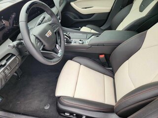 2026 Cadillac CT5 I Рестайлинг, серый, 7609999 рублей, вид 4