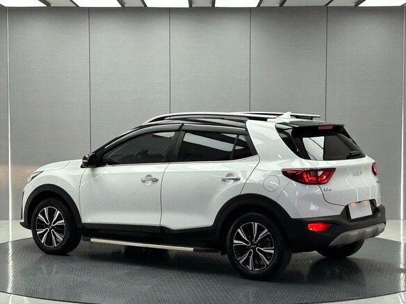 2022 Kia KX1, белый, 1235000 рублей - вид 3