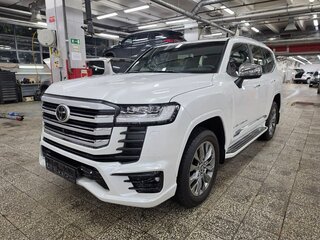 2024 Toyota Land Cruiser 300 Series, белый, 14600000 рублей, вид 1