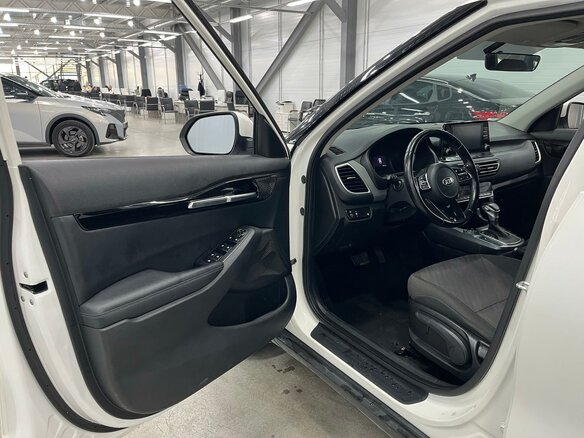 2020 Kia Seltos I, белый, 2820000 рублей - вид 7