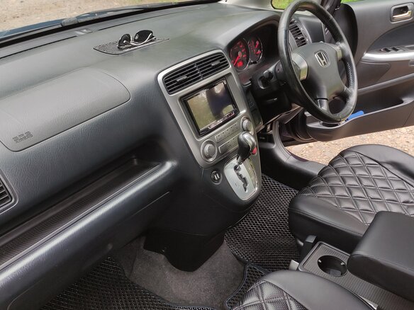 2005 Honda Stream I Рестайлинг, фиолетовый, 530000 рублей - вид 8
