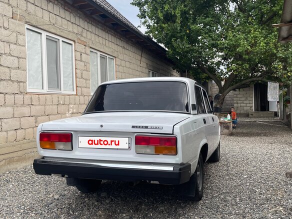 2008 Lada (ВАЗ) 2107, белый, 180000 рублей - вид 3