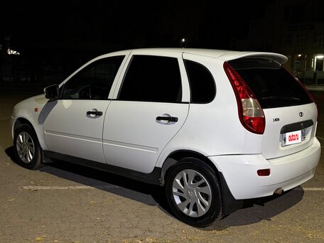2010 Lada (ВАЗ) Kalina I, белый, 220000 рублей, вид 3