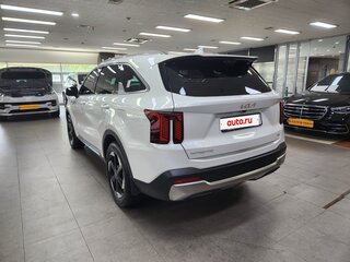 2025 Kia Sorento IV Рестайлинг, белый, 5250000 рублей, вид 2