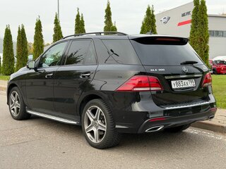 2017 Mercedes-Benz GLE 300 I (W166), чёрный, 4200000 рублей, вид 4