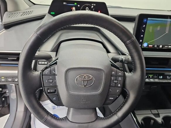 2024 Toyota Prius PHV V (XW60), синий, 2935000 рублей - вид 8