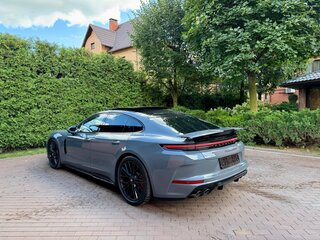 2026 Porsche Panamera GTS III, серый, 28500000 рублей, вид 5