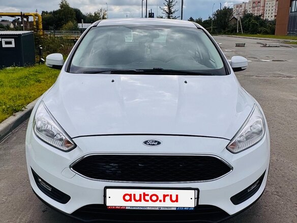 2018 Ford Focus III Рестайлинг, белый, 1000000 рублей - вид 1