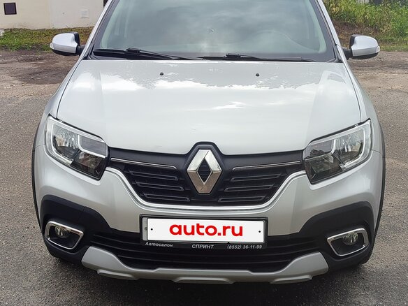 2020 Renault Sandero Stepway II Рестайлинг, серый - вид 1