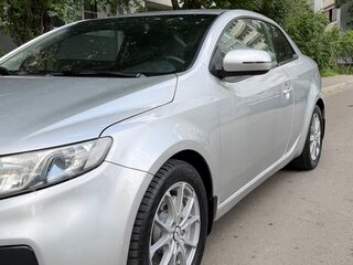 2011 Kia Cerato Koup II, серебристый, 760000 рублей, вид 5