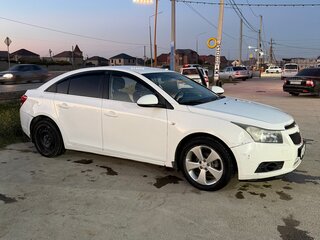 2012 Chevrolet Cruze I, белый, 530000 рублей, вид 3