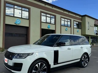 2021 Land Rover Range Rover IV Рестайлинг, белый, 12300000 рублей, вид 3