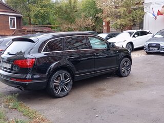 2010 Audi Q7 I (4L) Рестайлинг, чёрный, 1700000 рублей, вид 4