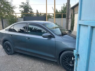 2011 Volkswagen Jetta VI, серый, 1000000 рублей, вид 2