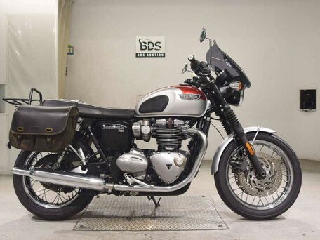 2016 Triumph Bonneville T120, серебристый, 899000 рублей, вид 2
