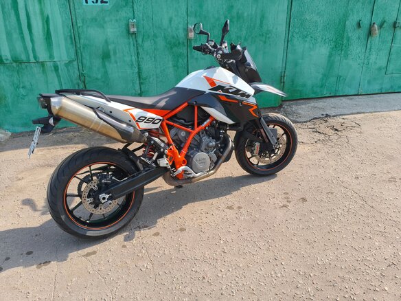 2010 KTM 990 SM, белый, 500000 рублей - вид 5