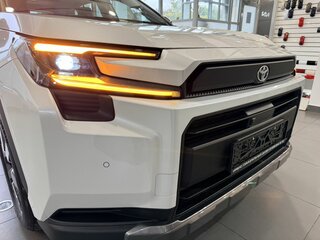 2026 Toyota RAV4 VI (XA60), белый, 5180000 рублей, вид 5