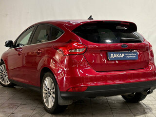 2018 Ford Focus III Рестайлинг, красный, 1040000 рублей, вид 3