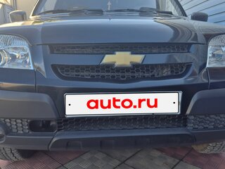 2012 Chevrolet Niva I Рестайлинг, чёрный, 7000000 рублей, вид 1