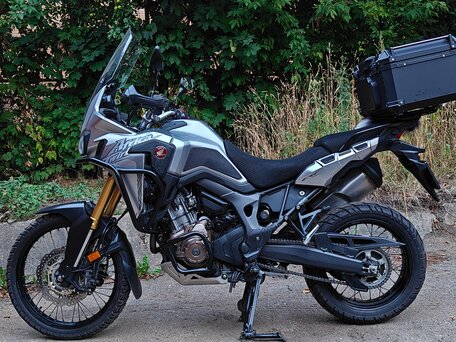 2017 Honda CRF 1000L Africa Twin, серебристый, 895000 рублей, вид 1