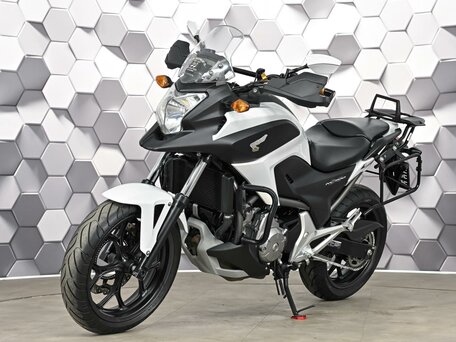 2012 Honda NC 700X, белый, 577000 рублей, вид 2