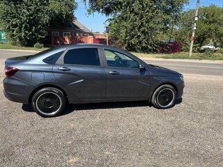 2026 Lada (ВАЗ) Vesta I Рестайлинг (NG), серый, 1770000 рублей, вид 2
