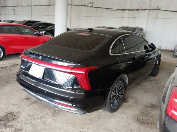 2023 Hongqi H5 II, чёрный, 2400000 рублей - вид 5