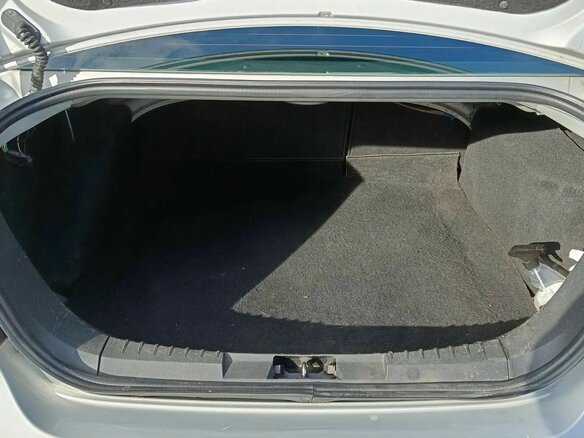 2010 Ford Focus II Рестайлинг, серебристый, 365000 рублей - вид 10