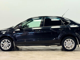 2011 Volkswagen Polo V, чёрный, 580000 рублей, вид 2