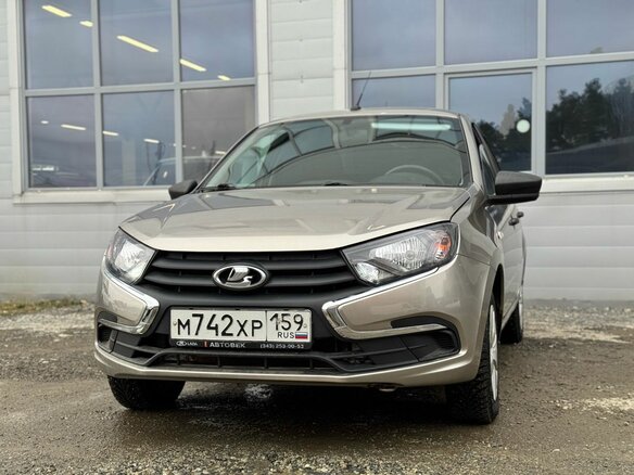 2020 Lada (ВАЗ) Granta I Рестайлинг, серебристый, 589000 рублей - вид 1