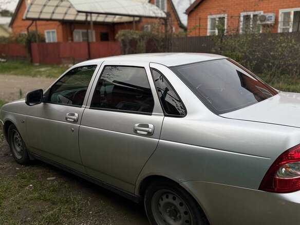 2010 Lada (ВАЗ) Priora I, серебристый, 350000 рублей - вид 3