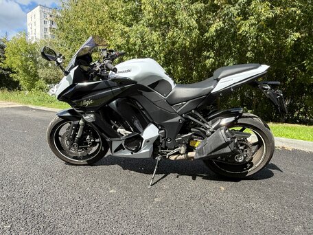 2013 Kawasaki Z 1000SX, белый, 700000 рублей, вид 2